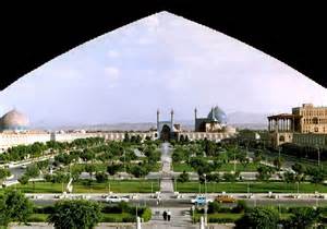 فایل پاورپوینت معماری اصفهان در دوران صفویه